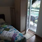 Semesterbostad Vikendica Pored Drine Foca *