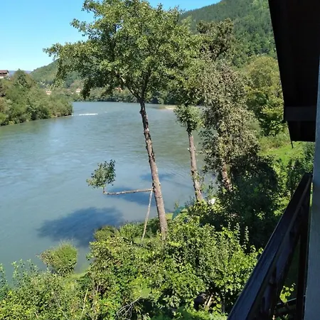 Vikendica Pored Drine Foca Nyaraló