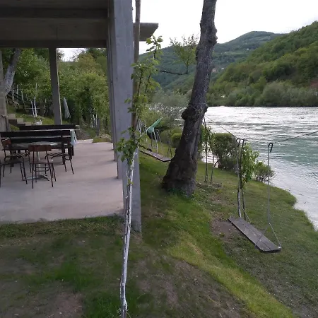 Holiday home Vikendica Pored Drine Foca Handici