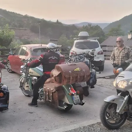 Vikendica Pored Drine Foca Handici