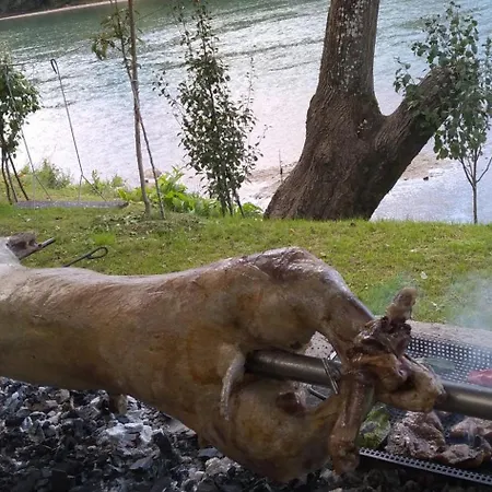 Vikendica Pored Drine Foca * Handici