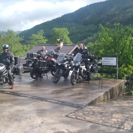 Vikendica Pored Drine Foca * Handici