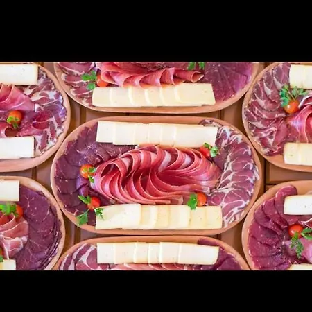 Nyaraló Vikendica Pored Drine Foca *