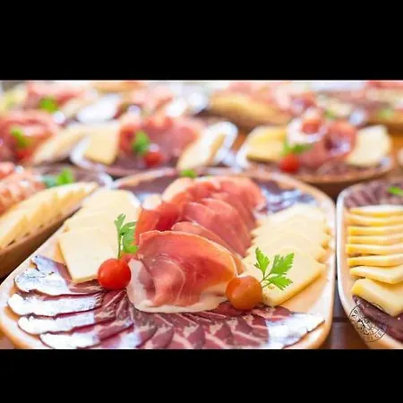 Nyaraló Vikendica Pored Drine Foca