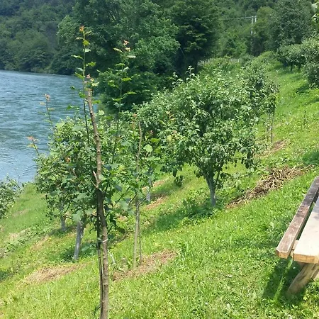 Nyaraló Vikendica Pored Drine Foca Handici