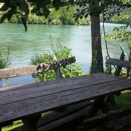 Nyaraló Vikendica Pored Drine Foca Handici