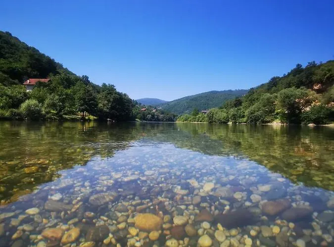 Vikendica Pored Drine Foca Vikendica Handici