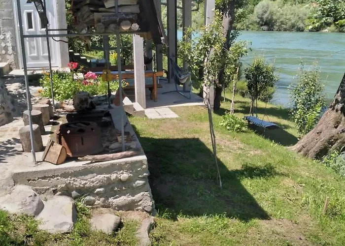 Vikendica Pored Drine Foca Handici