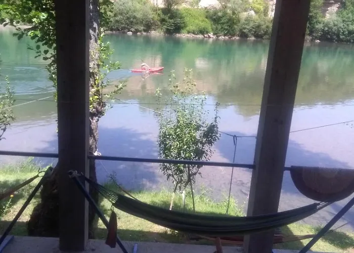 Vikendica Vikendica Pored Drine Foca *