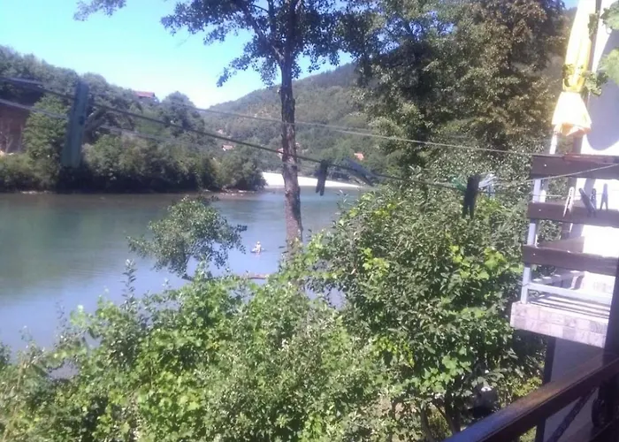 Vikendica Pored Drine Foca Vikendica *