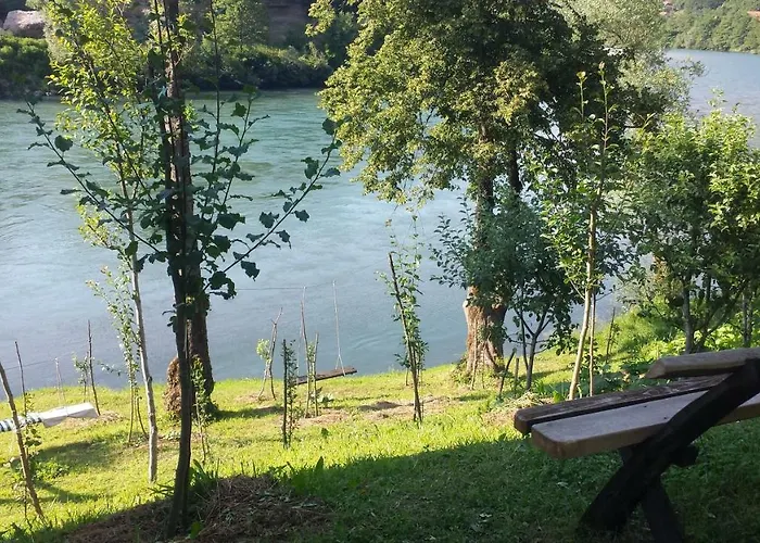 Vikendica Pored Drine Foca *