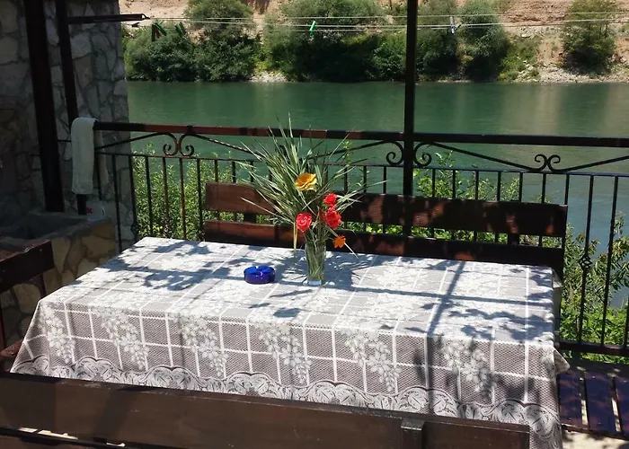 Vikendica Pored Drine Foca Vikendica Handici